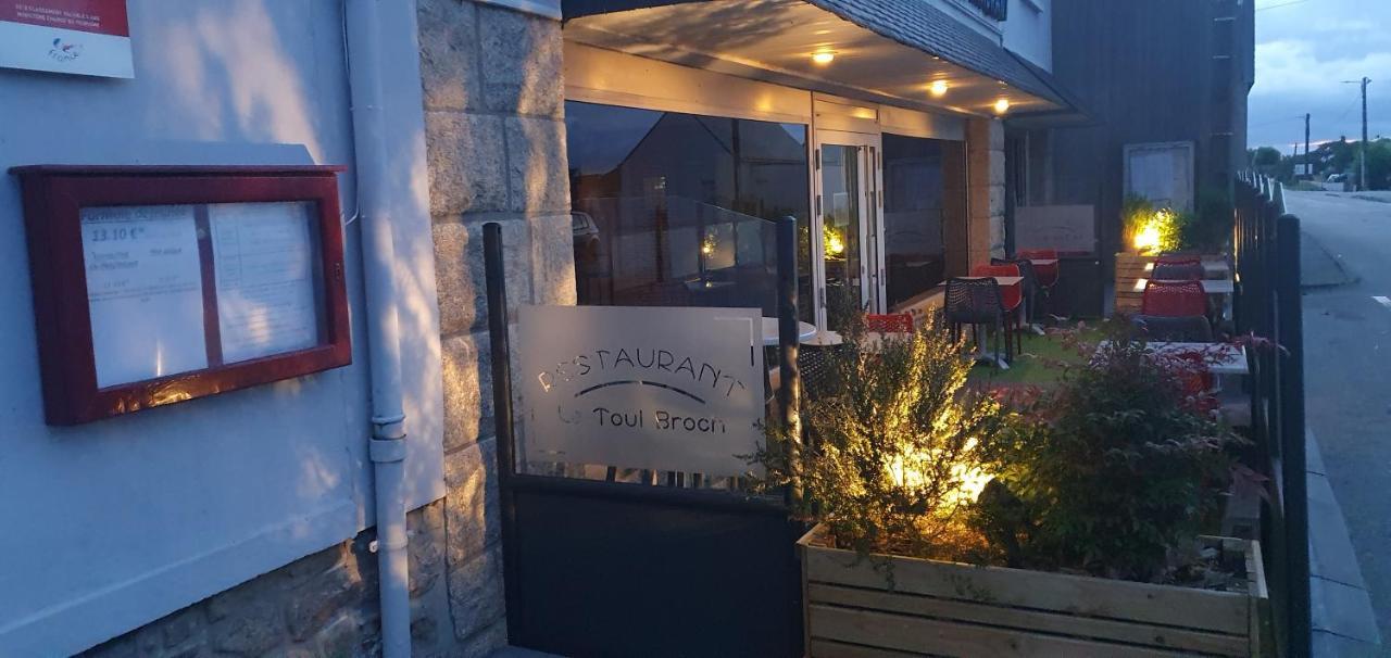 Le Toul' Broch Hotel Baden Bagian luar foto